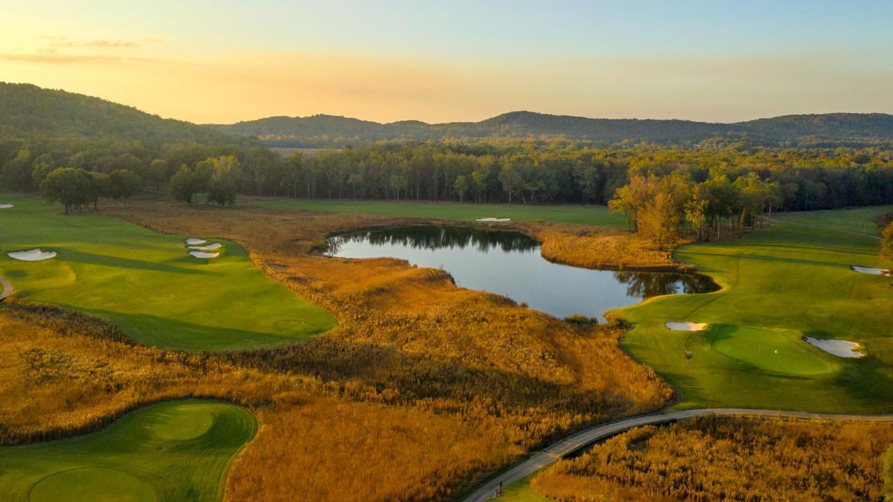 Готель Pursell Farms Fayetteville Екстер'єр фото