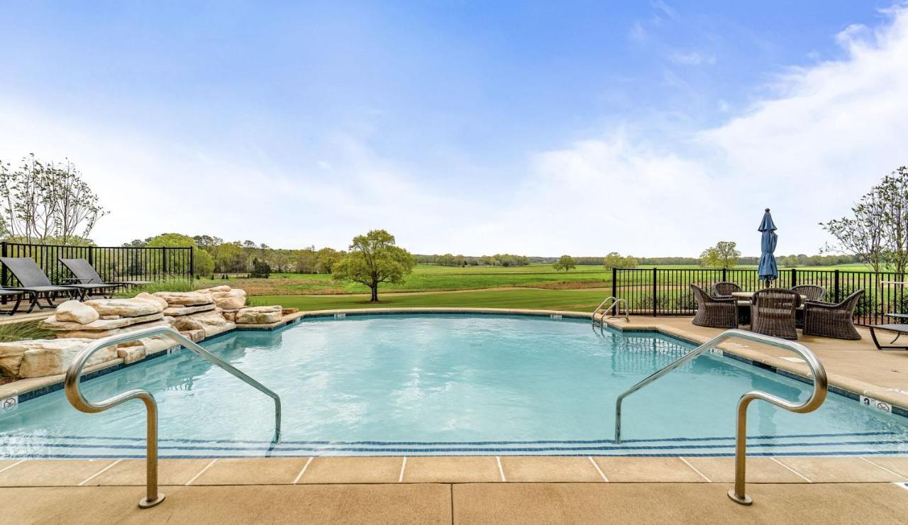 Готель Pursell Farms Fayetteville Екстер'єр фото