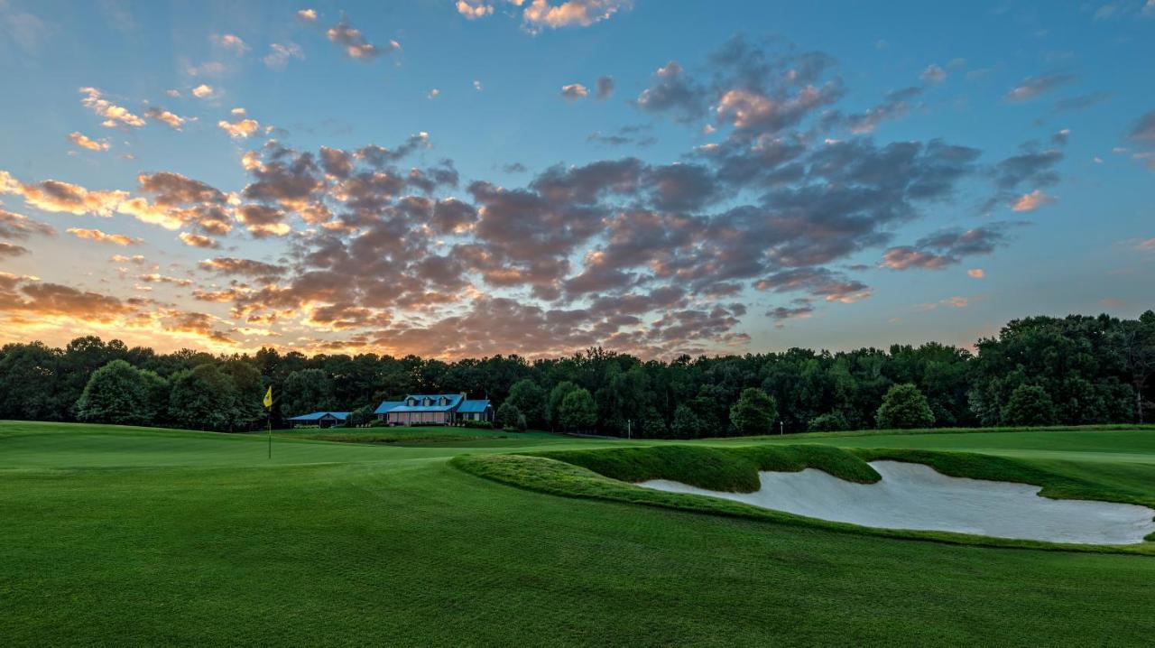 Готель Pursell Farms Fayetteville Екстер'єр фото